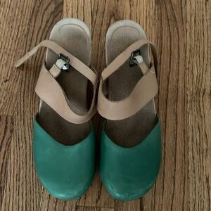 Dansko wedges size 41